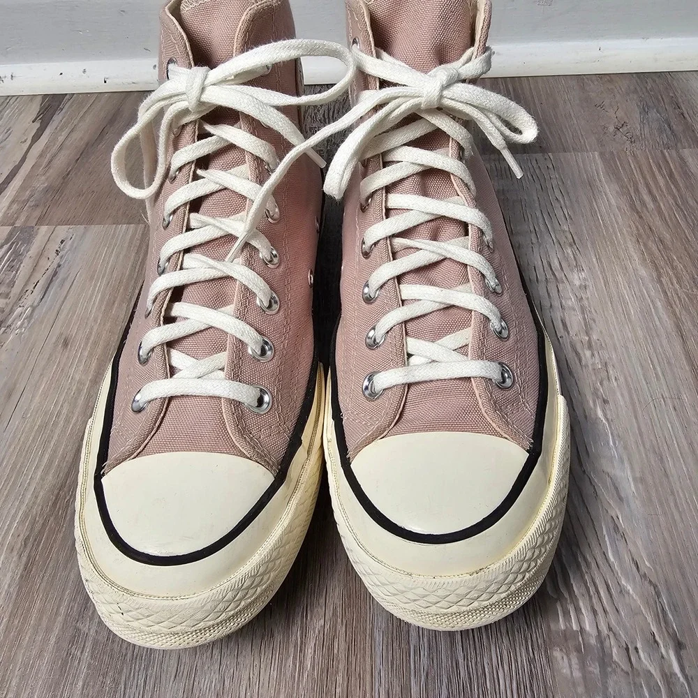 Converse Unisex Chuck 70 High Top Sneaker 7.5M 9.5W Canyon Dusk Pink A00749C